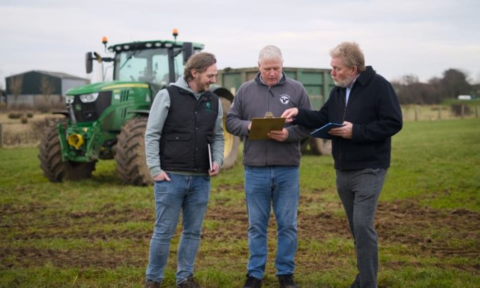 DSC07872 Chris Joe Rob with props (1)