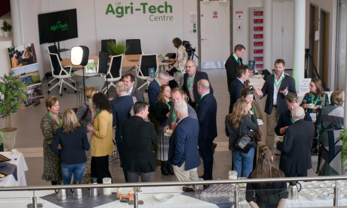 _DSC4343 Networking (1)